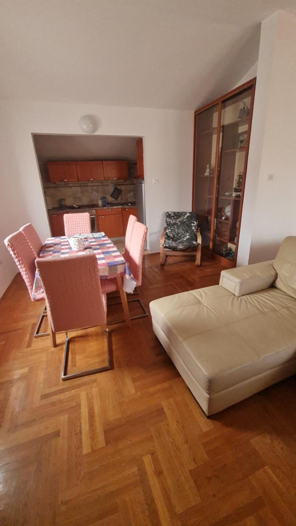 Nerina Apartment Petrovac Exteriör bild