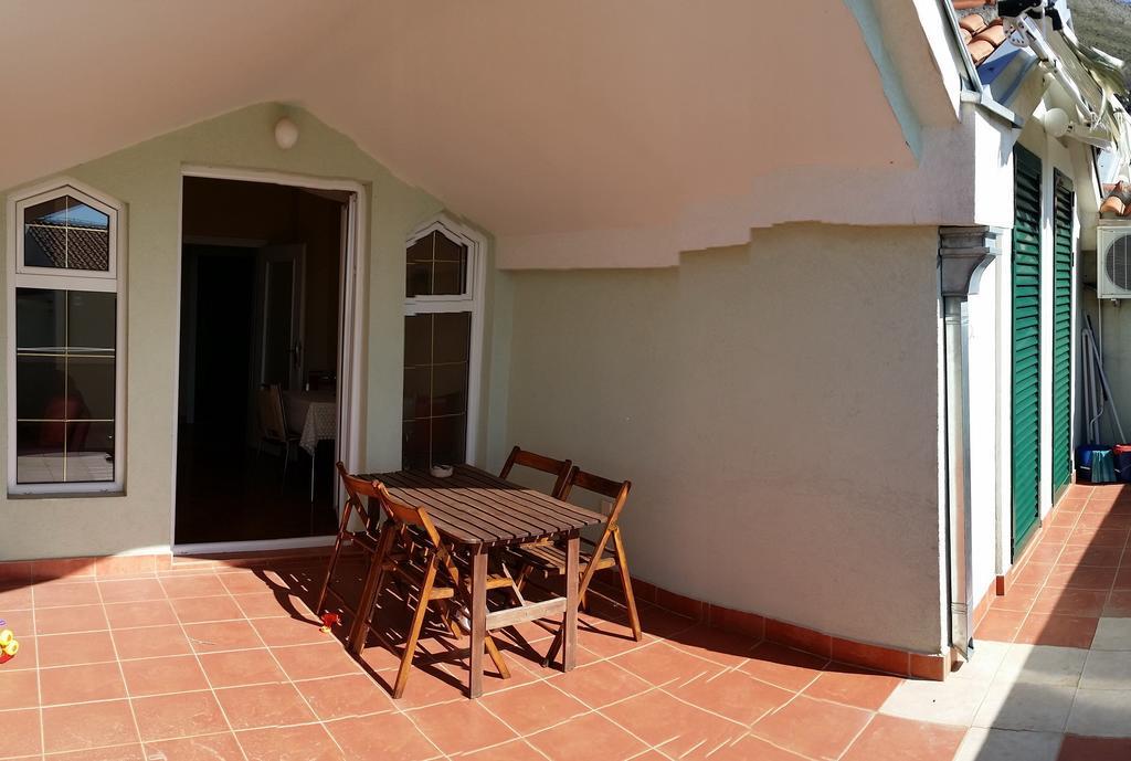 Nerina Apartment Petrovac Rum bild
