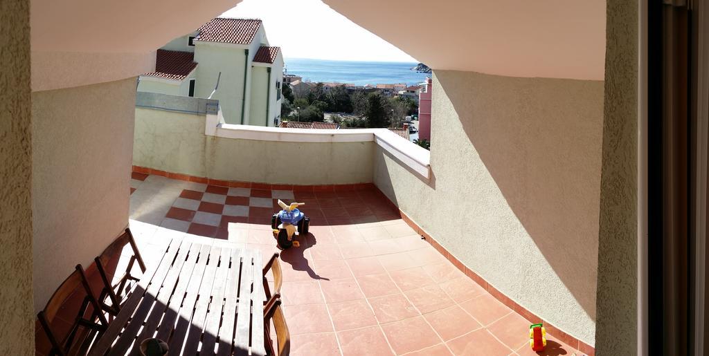 Nerina Apartment Petrovac Exteriör bild