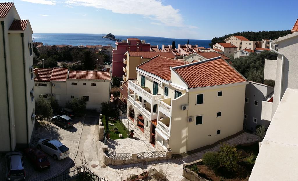 Nerina Apartment Petrovac Exteriör bild