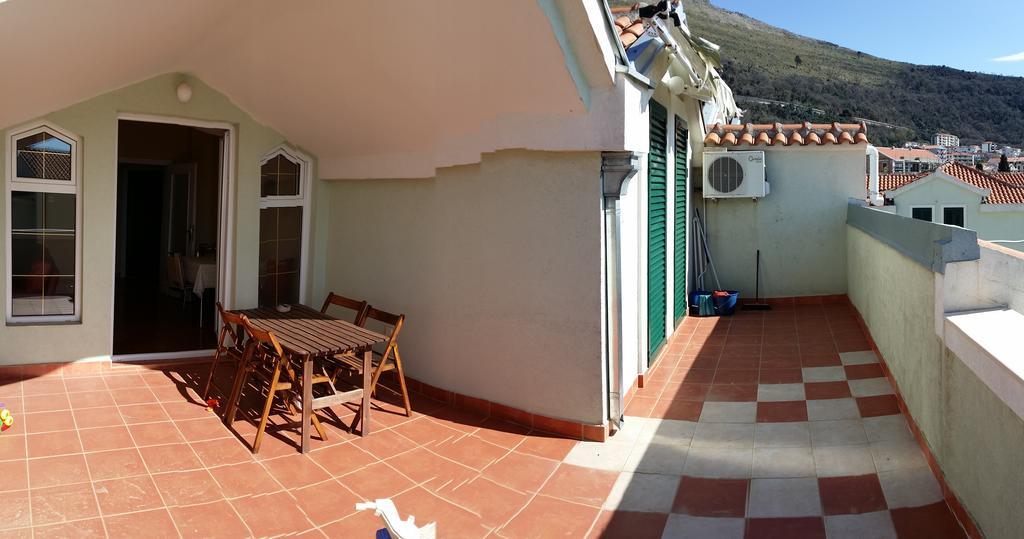 Nerina Apartment Petrovac Exteriör bild