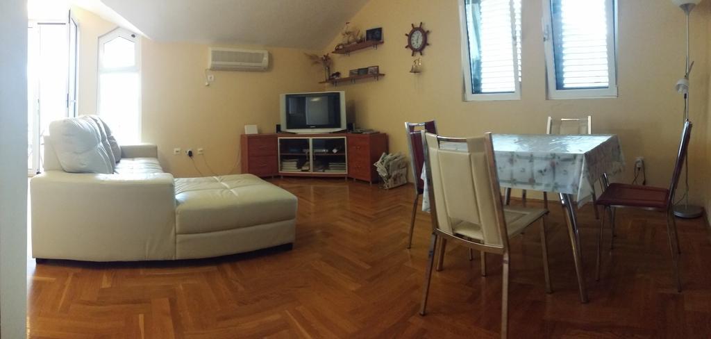 Nerina Apartment Petrovac Exteriör bild