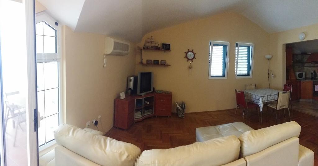 Nerina Apartment Petrovac Exteriör bild